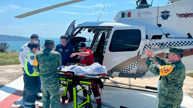 En ambulancias aéreas llegan otros 2 pacientes de Guerrero 
