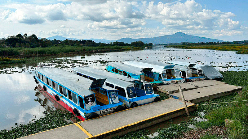 Lago de Pátzcuaro, listo para Noche de Muertos: Compesca