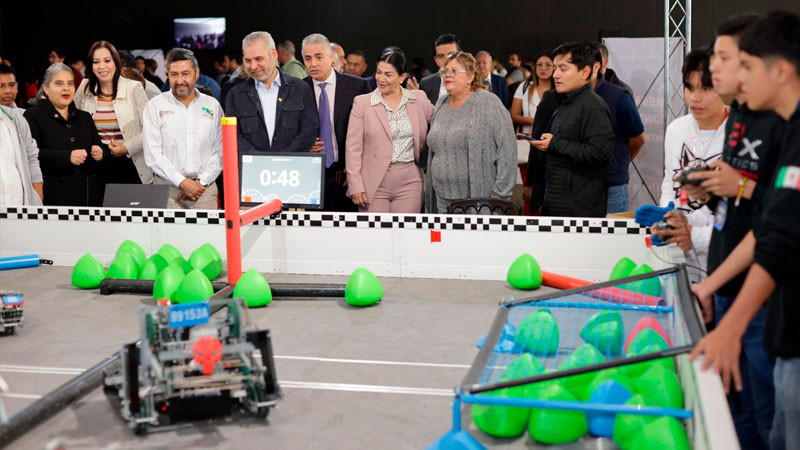 Bedolla inaugura Torneo Internacional de Robótica en Morelia 