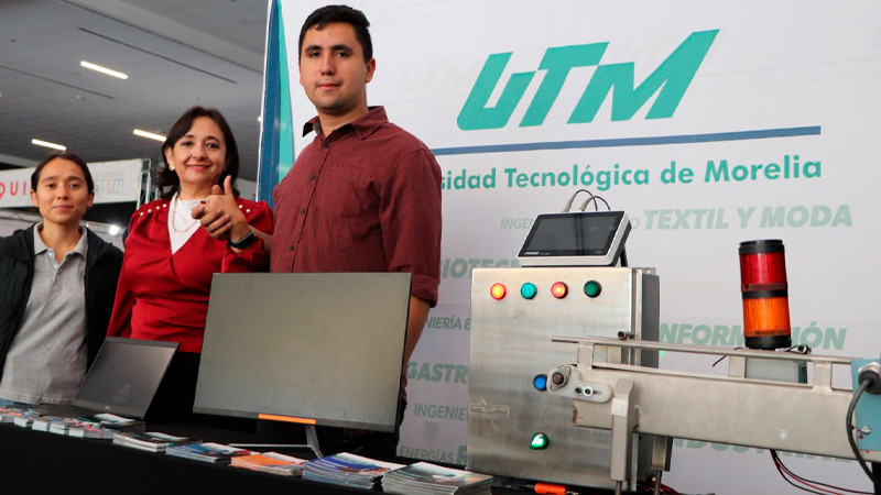 Estudiantes de la UTM compiten en el Campeonato Internacional de Robótica 