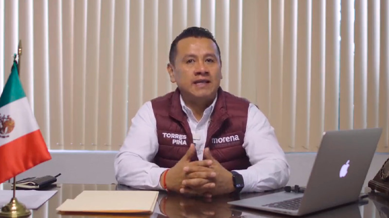 Carlos Torres Piña confirma su registro para buscar candidatura en el Senado de la República  