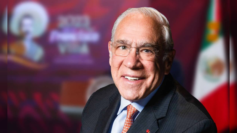 Gurría entrega Proyecto de Nación al Frente Amplio por México; violencia criminal el mayor reto 