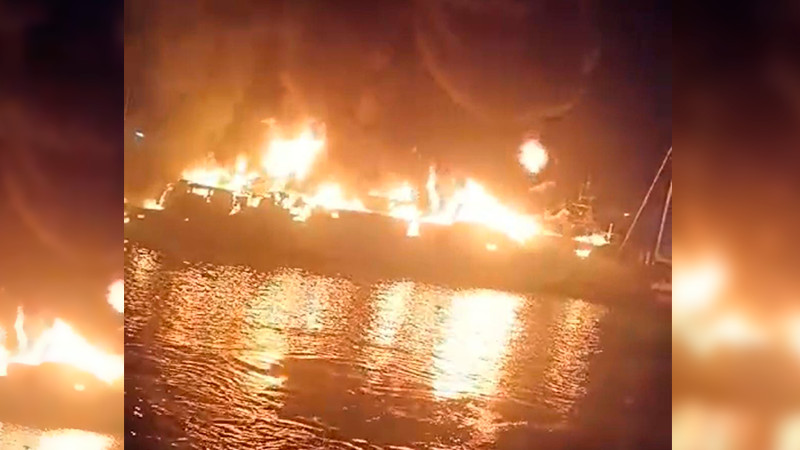 Incendio en Marina Palmira en La Paz, deja al menos 10 embarcaciones dañadas 