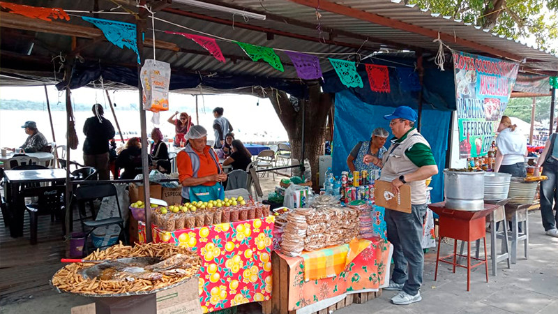 Mantiene Salud Michoacán operativo sanitario por Noche de Muertos