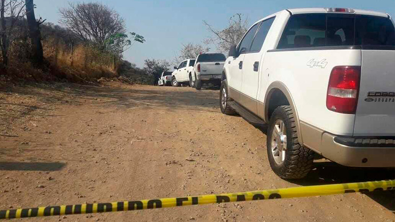 Hallan cadáver en la comunidad Los Potrerillos en La Huacana, Michoacán  