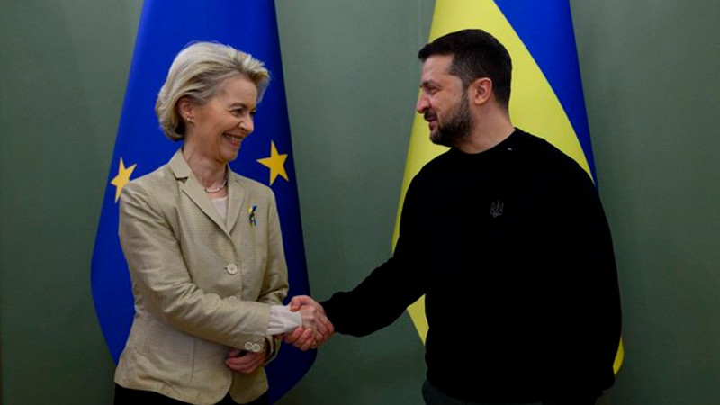 Llega presidenta de Comisión Europea a Kiev para reunirse con Zelenski 
