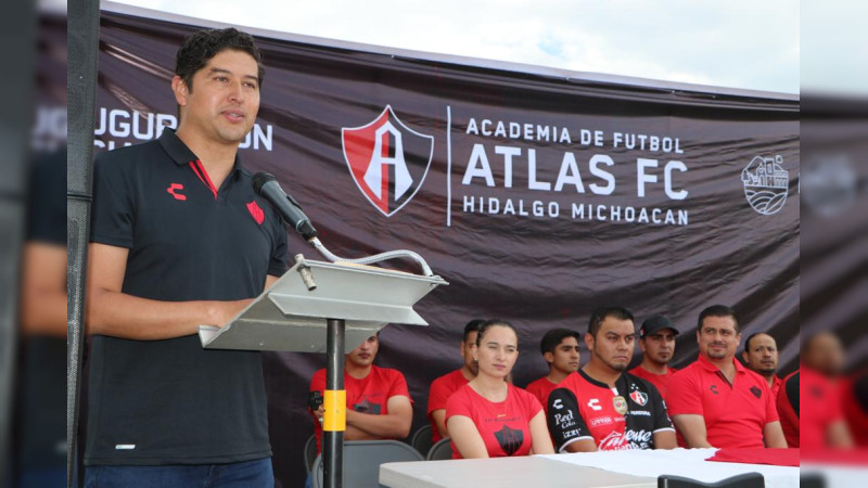 El regidor Luis Gildardo López Bernal inauguró la academia del Atlas FC de Ciudad Hidalgo