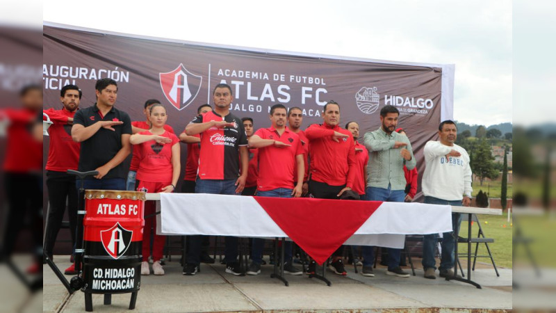 El regidor Luis Gildardo López Bernal inauguró la academia del Atlas FC de Ciudad Hidalgo