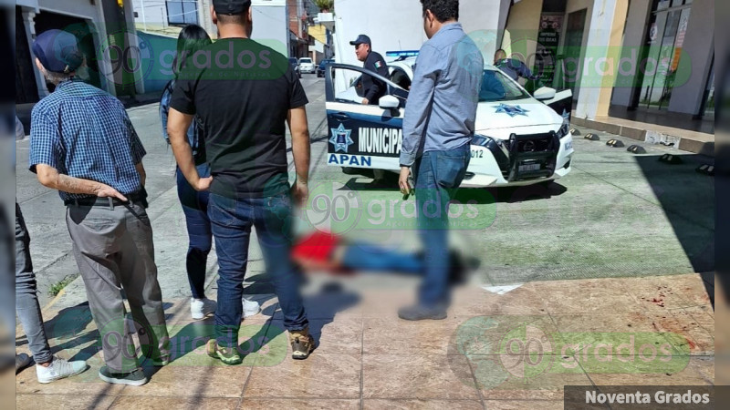 Intentan linchar a asaltante en Uruapan, Michoacán