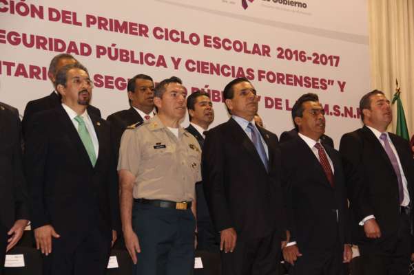 Inicia formalmente impartición de programas de estudios en materia de seguridad, en la UMSNH - Foto 0 