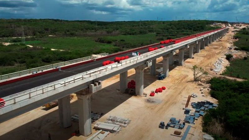 Concluyen obra de vía férrea del tramo 2 del Tren Maya 