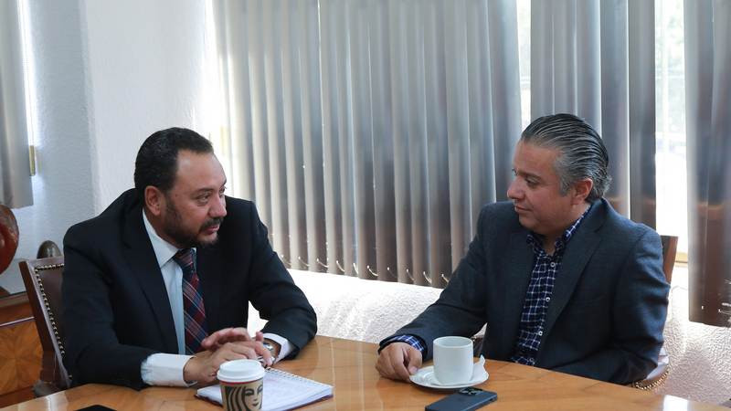 Fortaleceremos Pensiones Civiles a favor de los empleados y jubilados estatales: Luis Navarro  