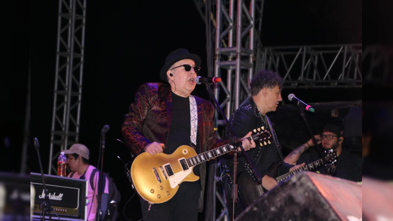 Una noche de rock se vivió en el Foro de Espectáculos de la Feria de Todos los Santos, en Ciudad Hidalgo