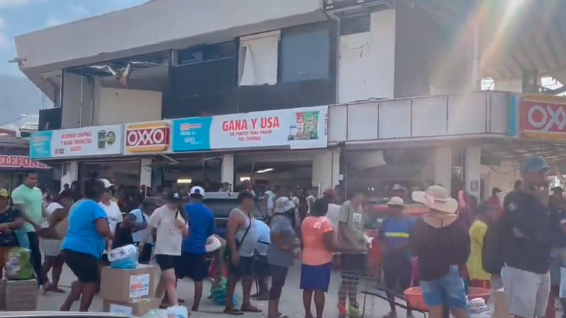 Nuevo León envía 200 toneladas de ayuda para damnificados de Acapulco 