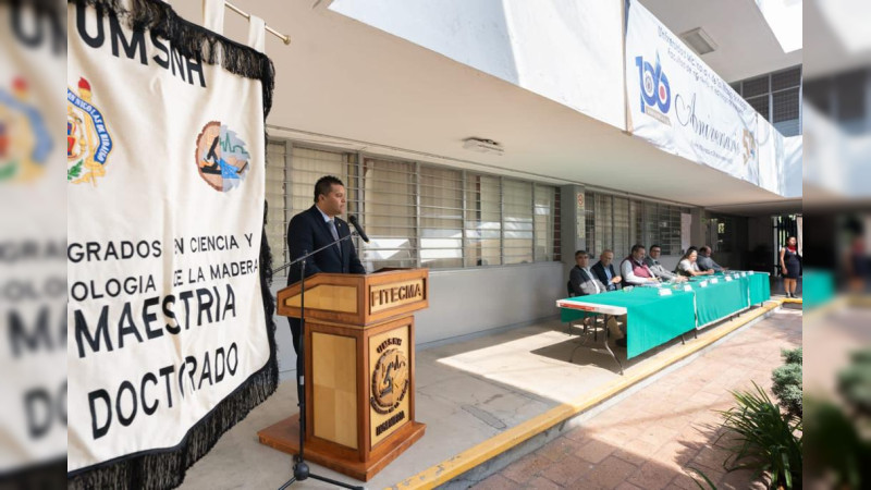 Debemos adaptarnos y renovarnos para mantenernos a la vanguardia: UMSNH