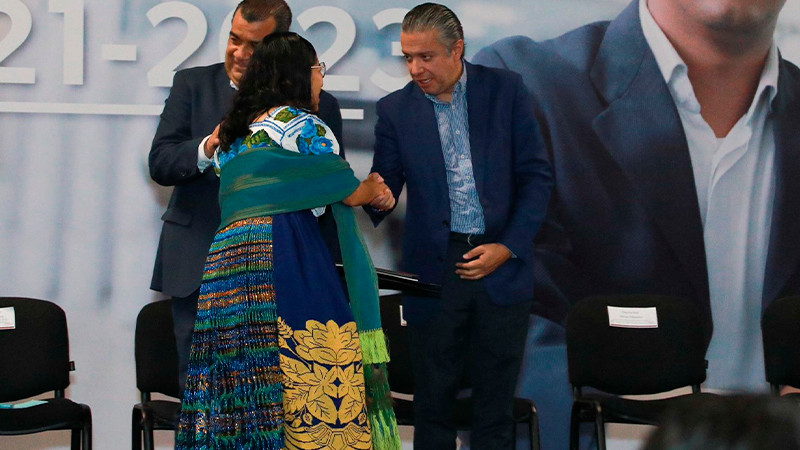 UTM vincula la educación con el sector productivo, reconoce Luis Navarro 