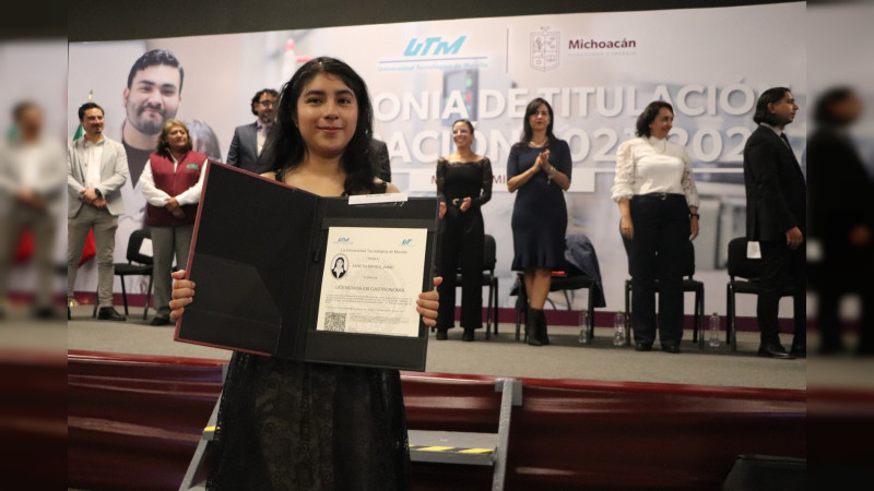 Celebra UTM titulación de 600 estudiantes de la generación 2021-2023