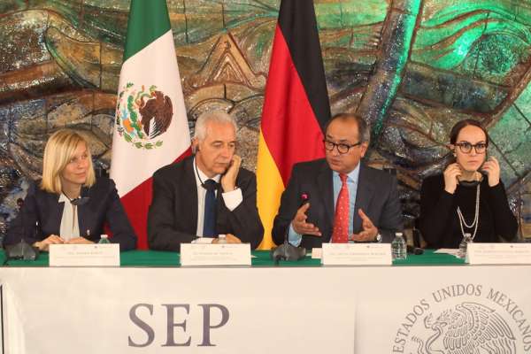 SEP y representantes alemanes dialogan sobre cooperación bilateral en materia educativa 