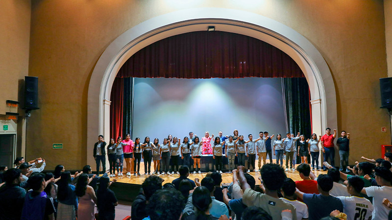 La CUL muestra su verdadero rostro: son punteros en danza, desempeño académico, canto y en deportes