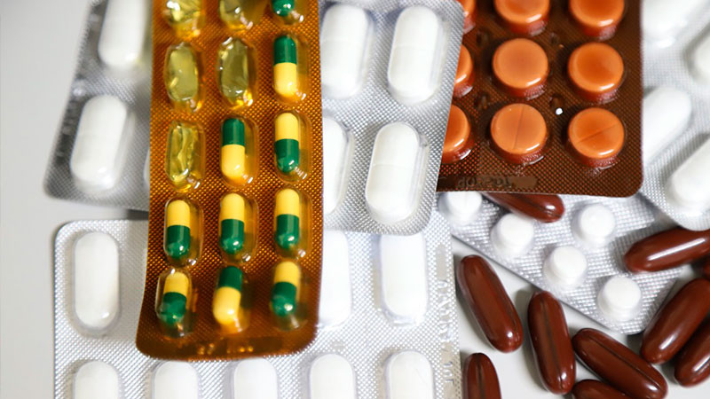 Alerta SSM sobre riesgos de la automedicación