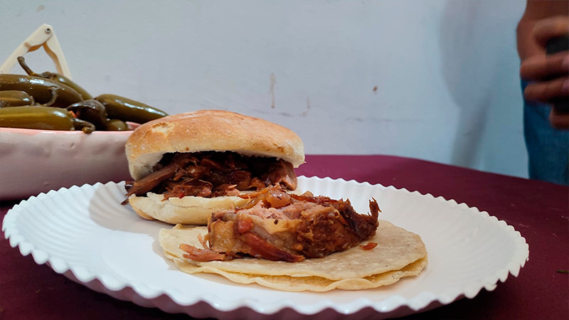 Más de 10 toneladas de carnitas para la Feria Michoacana de las Carnitas en Tacámbaro