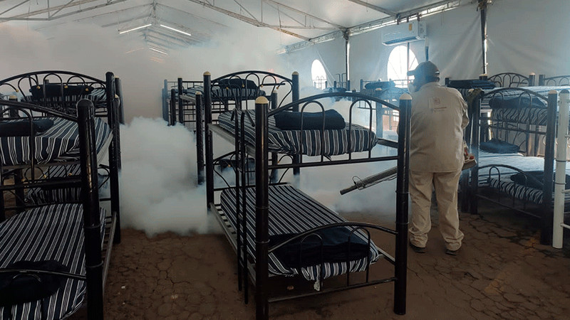 Brigadas sanitarias de Michoacán se la rifan en Guerrero contra el dengue 