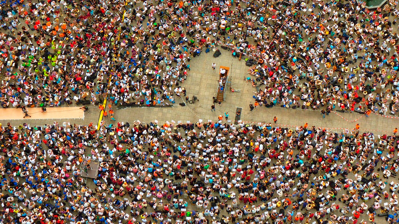 Se manifiestan en Madrid cerca de 200 mil personas contra amnistía al separatismo catalán 