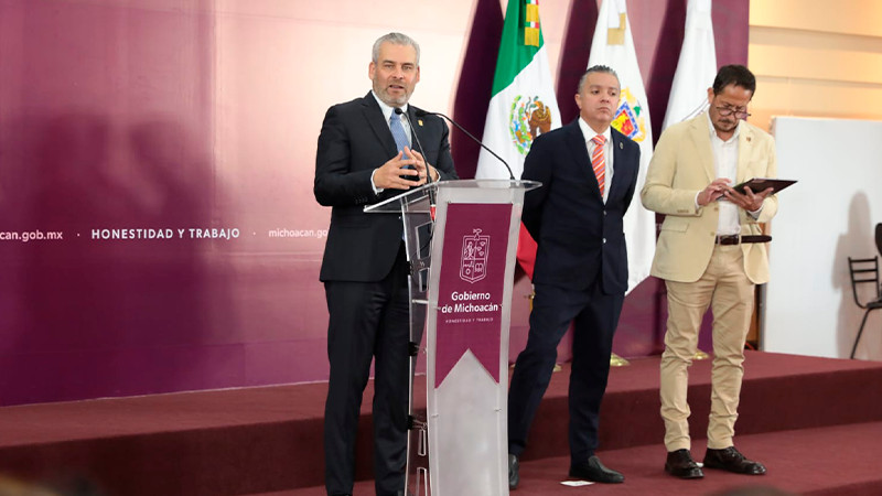 Por segundo año consecutivo, Gobierno de Michoacán destinará más recursos en obras de infraestructura que en pago de deuda: Luis Navarro
