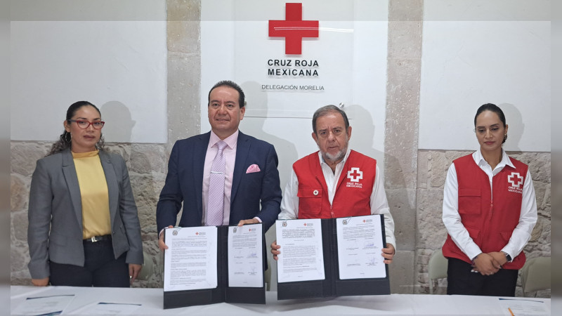 UMSNH reconoce labor de la Cruz Roja Mexicana; firman convenio de colaboración