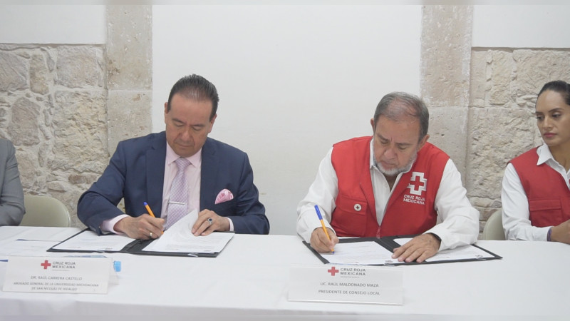 UMSNH reconoce labor de la Cruz Roja Mexicana; firman convenio de colaboración