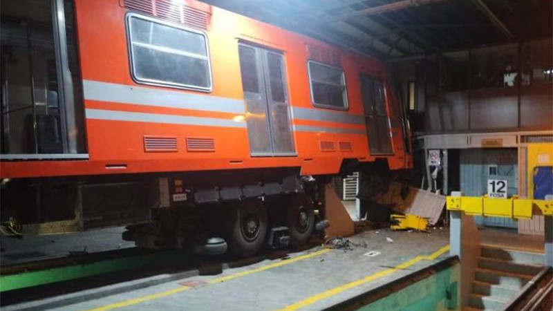 Tren del Metro choca en talleres de El Rosario; STC inicia investigación 