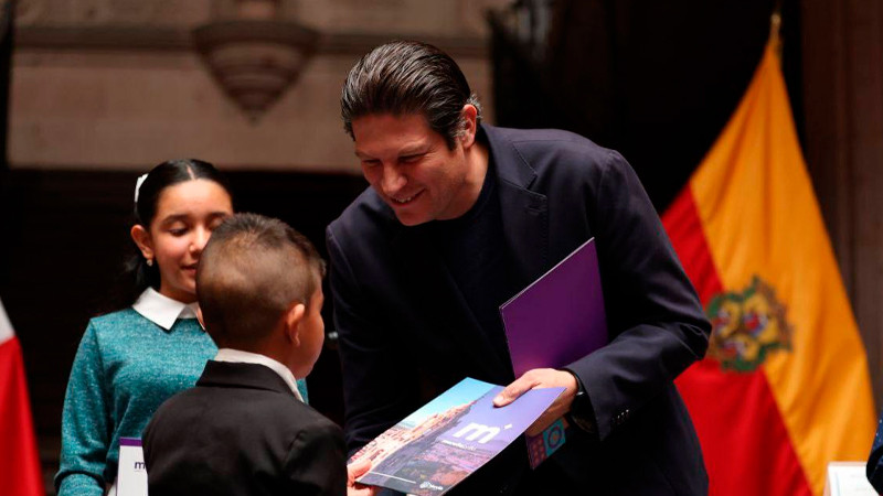 Importante proyectar a la niñez para que puedan liderar un municipio, estado o nación: Alfonso Martínez 