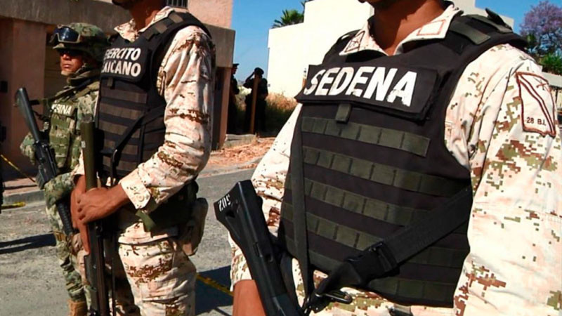 Aseguran armas, cargadores y cartuchos en Petatlán, Guerrero 