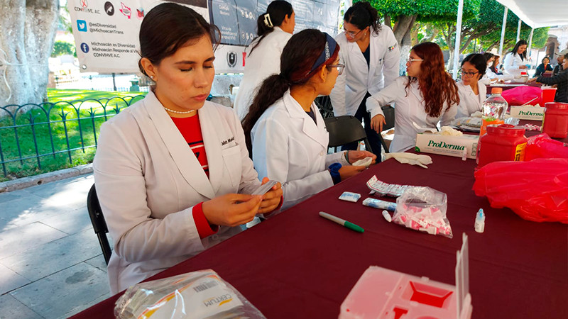 Salud Michoacán realiza pruebas rápidas de VIH, hepatitis C y sífilis en Centro de Morelia
