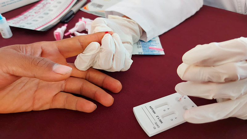 Salud Michoacán realiza pruebas rápidas de VIH, hepatitis C y sífilis en Centro de Morelia