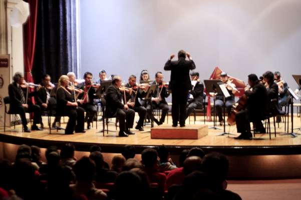 Orquesta de Cámara de la UMSNH rinde homenaje a Gellya Dubrova - Foto 1 
