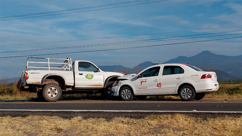 Choque vehicular en Apatzingán, Michoacán deja tres muertos y tres heridos 