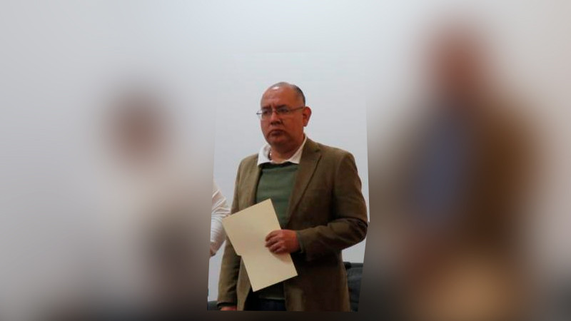 Pobladores amarran a poste a subsecretario de Gobierno de Oaxaca 