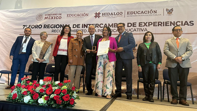 Docentes premiados a nivel nacional representan a Michoacán en foro realizado en Hidalgo 