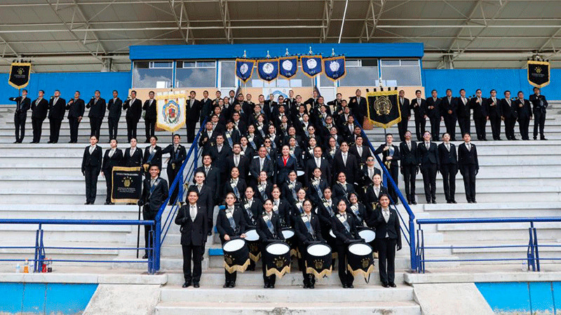 Pis pas pis pas… quedan registrados derechos de la marcha “Crisol de Pensadores” de la UMSNH 