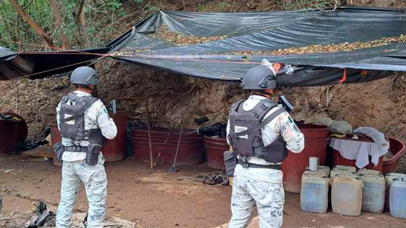 Elementos de la Guardia Nacional desmantelan laboratorio clandestino en Durango  