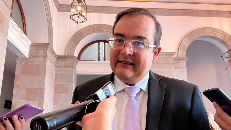 Por dictaminar nueva ley de Seguridad Privada, en Querétaro: Guillermo Vega 