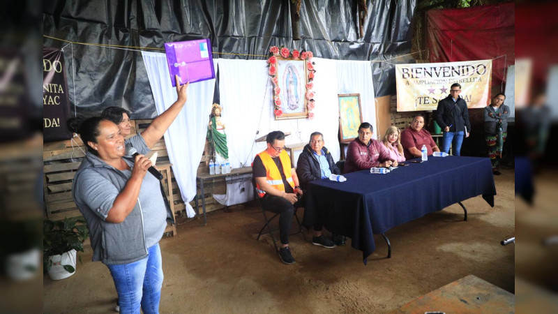 Nacho Campos sigue trabajando por un desarrollo equilibrado en Uruapan 