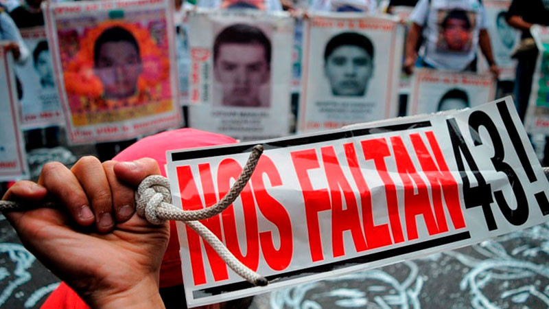 Tribunal ordena revisar medidas cautelares de 8 militares imputados por caso Ayotzinapa 