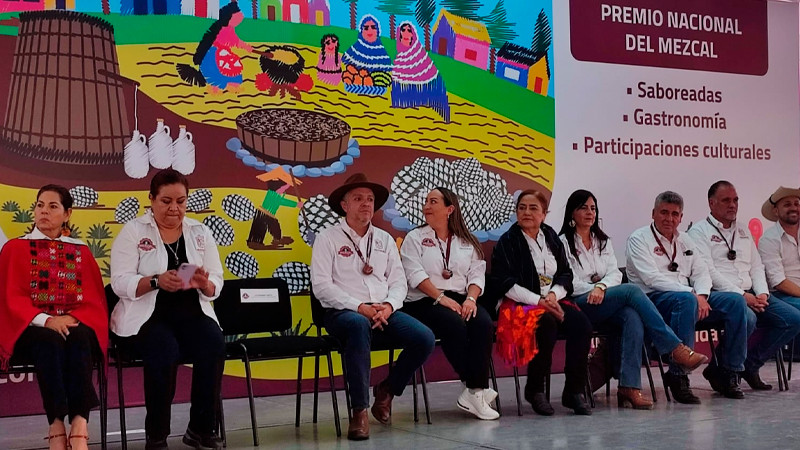 Inauguran Encuentro Nacional del Mezcal en Morelia