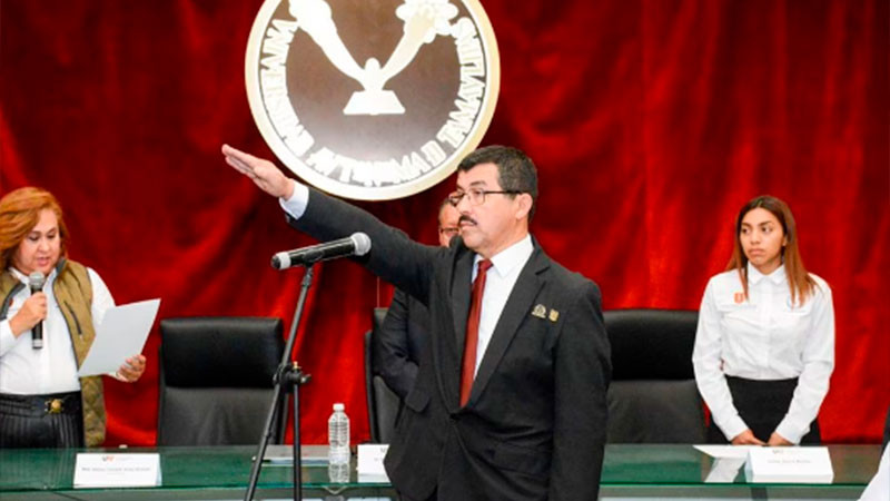 Asamblea de la UAT nombra como rector interino a Dámaso Anaya 