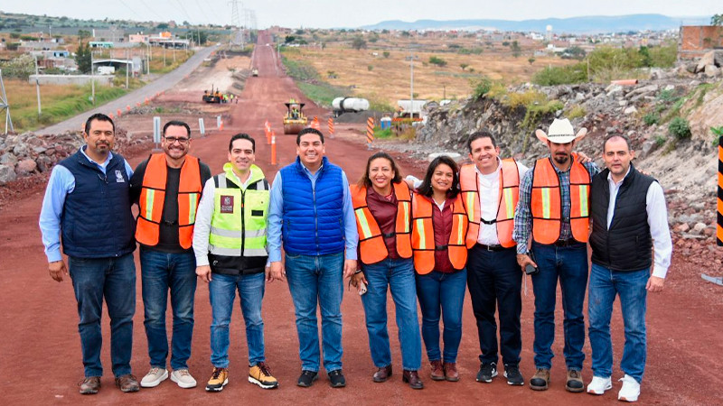 SCOP y diputados constatan avance de obras públicas