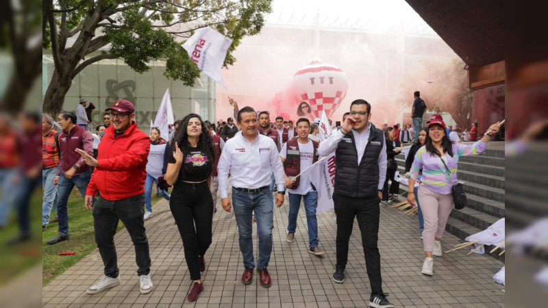 Con los jóvenes, vamos por el relevo generacional que Michoacán necesita: Torres Piña