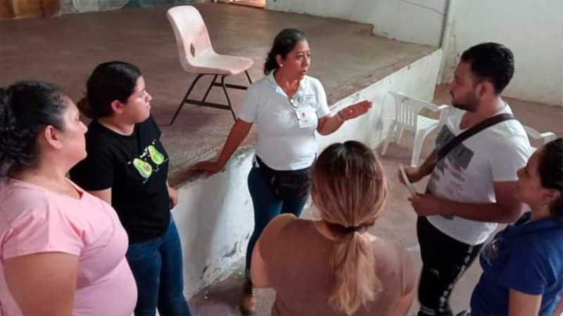 Salud Michoacán capacita a restauranteros en manejo higiénico de alimentos