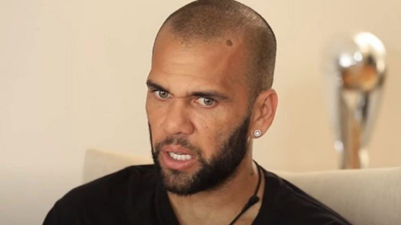 Víctima solicita 12 años de prisión contra Dani Alves por presunta agresión sexual 